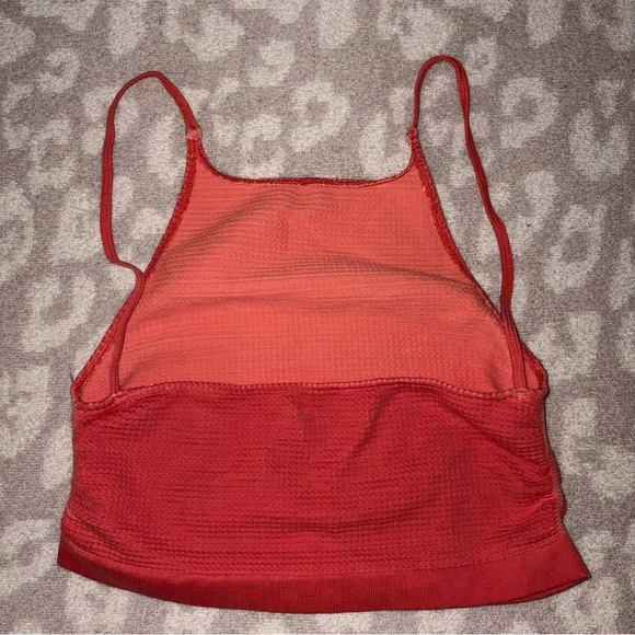 Out From Under Urban Outfitters red waffle knit cropped halter M / L - Picture 2 of 3